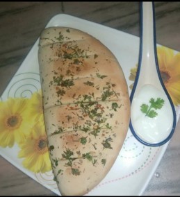 Garlic Bread with Mayonnaise Recipe
